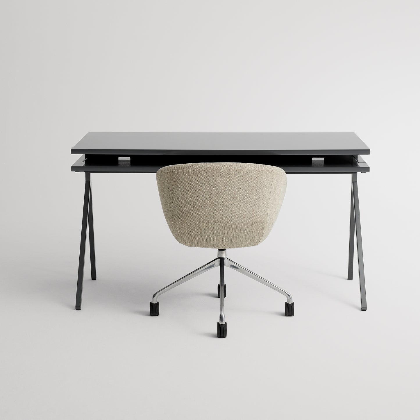 Desk 51