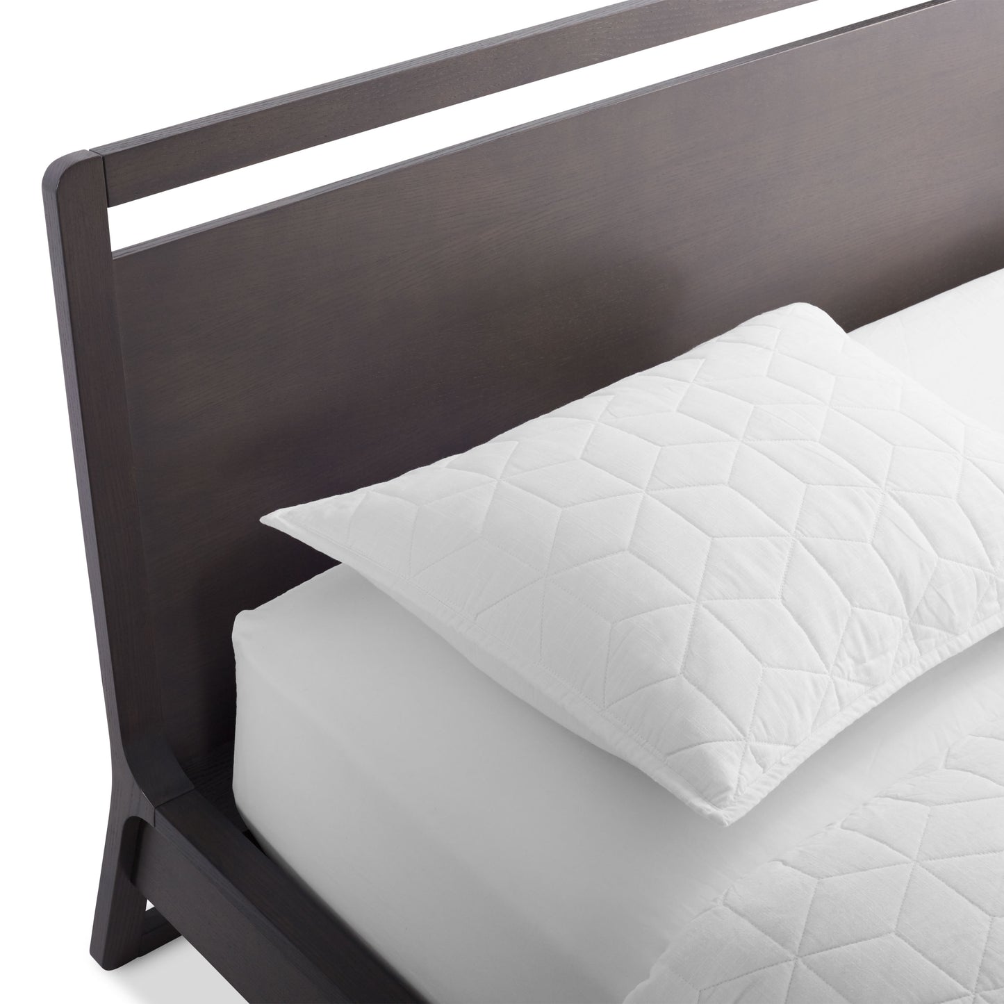 Woodrow Queen Bed