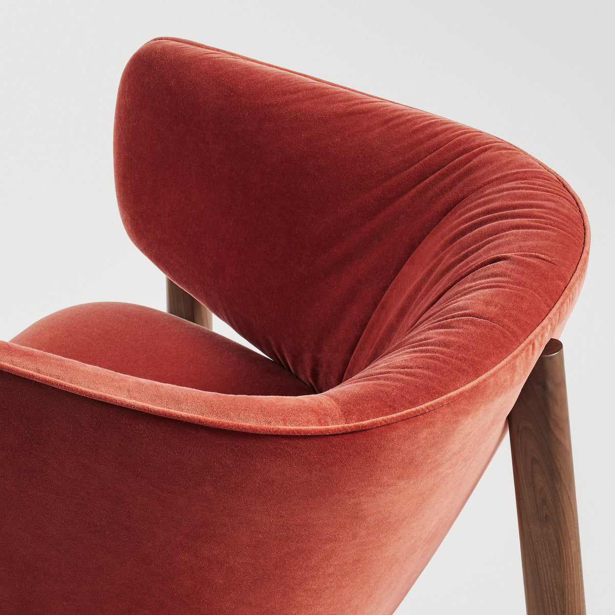 All In Lounge Chair