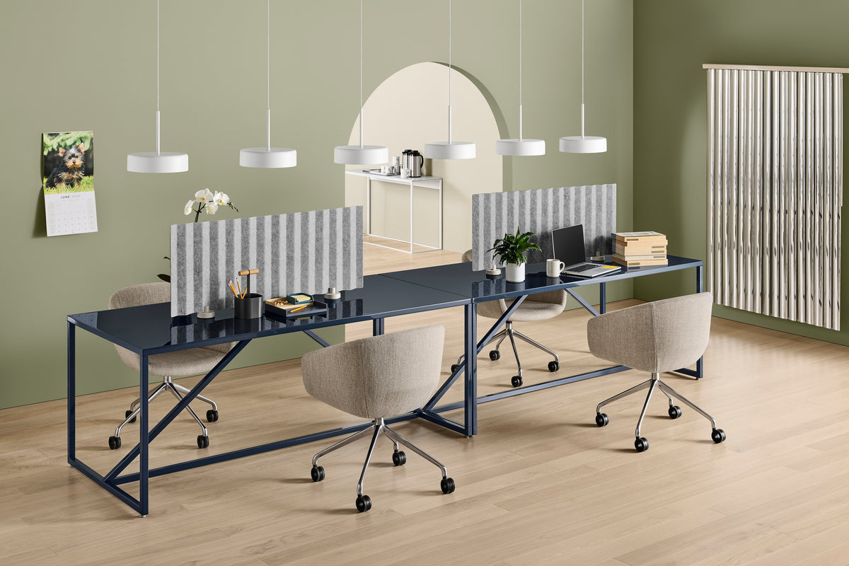 Host Task Chair