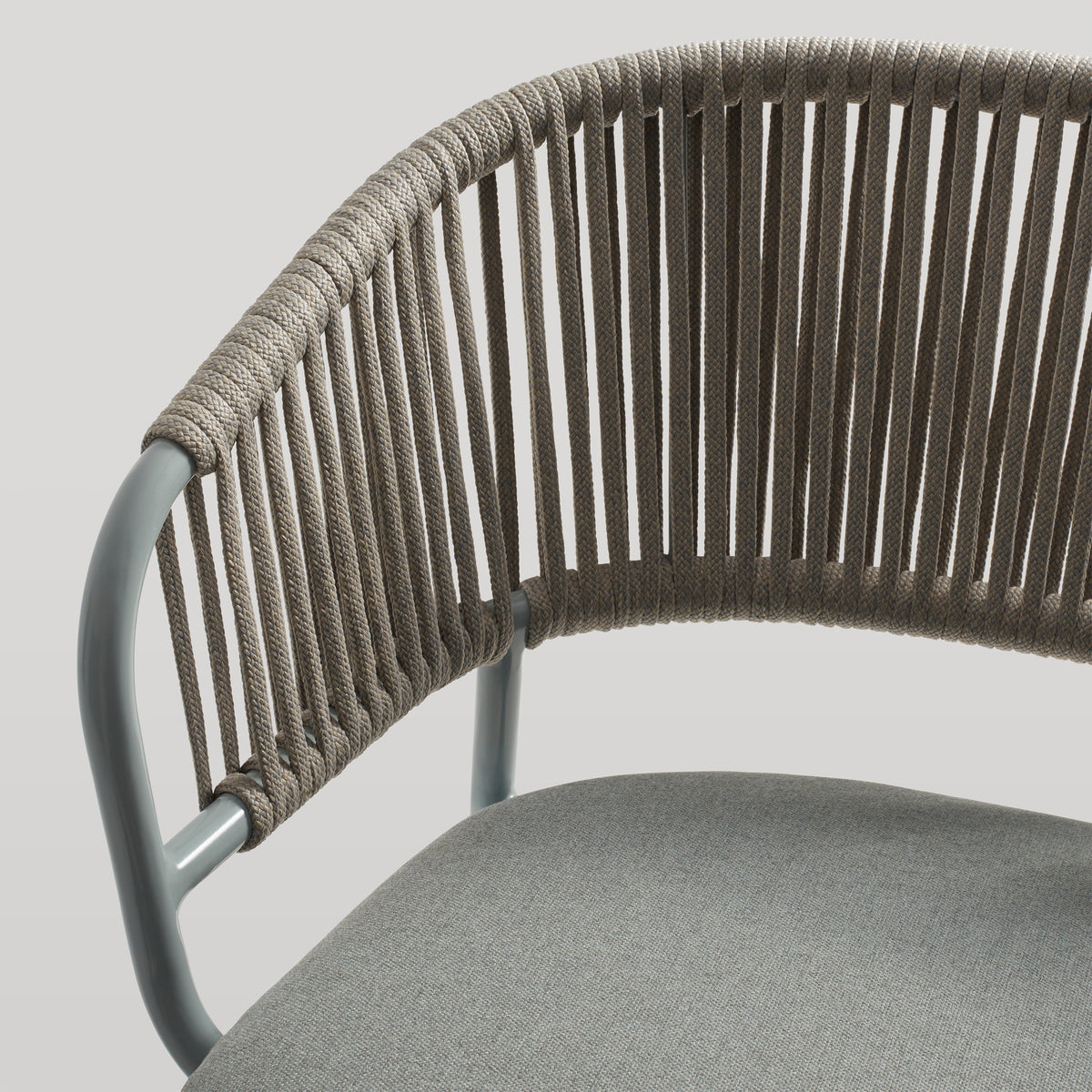 Mate Outdoor Lounge Chair