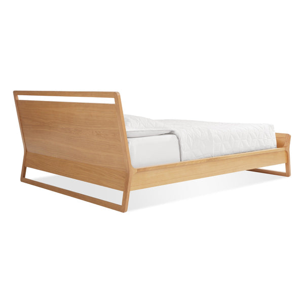 Woodrow Queen Bed