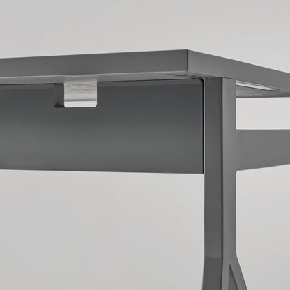 Desk 51