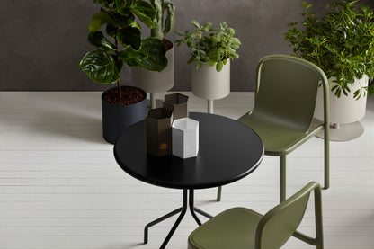 Hot Mesh Cafe Table